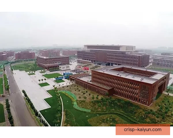 西甲诺坎普翻新工程正式启动，计划提升球迷观赛体验，现代化设施值得关注