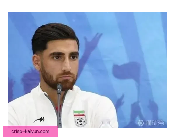 莱万多夫斯基合同续约动态引发巴萨球迷关注与期待