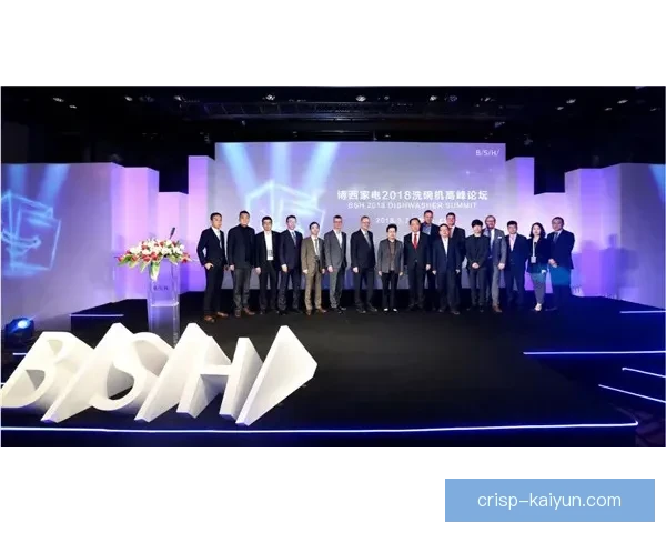 加克波持续提升表现，比赛影响力备受关注